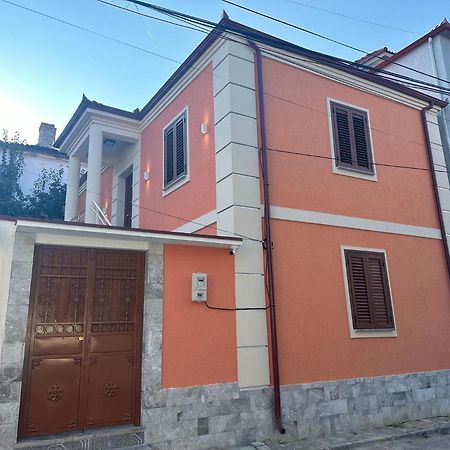 Vila Alba 1 Korce Exterior photo