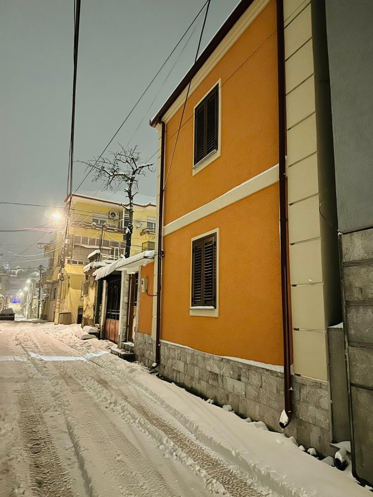 Vila Alba 1 Korce Exterior photo